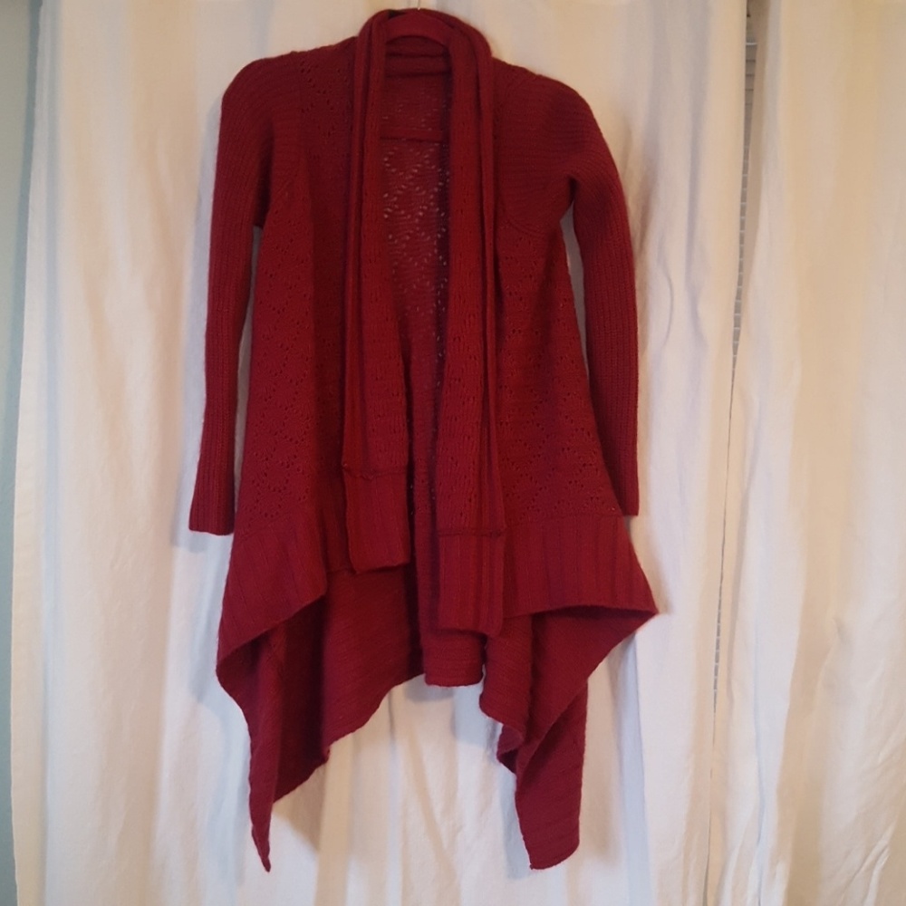 Small long maroon sweater cardigan